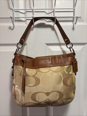 Coach Vintage Optic Signature Zoe Hobo Shoulder Handbag